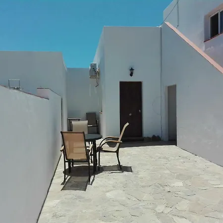 Rural El Abuelo Apartment *